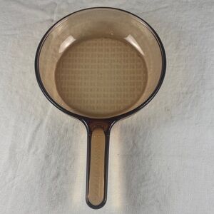 Vintage Corningware Visions 7” Waffle Bottom Amber Glass Skillet - France